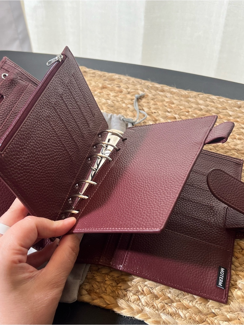 MOTERM luxe rings (30mm) Pebbled Leather Organizer Binder A6 with 2 flyleaf - Picture 3 of 9